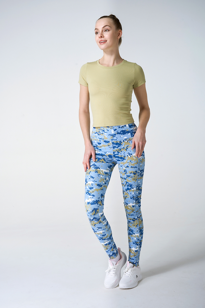 Hi Stretched Modal Rib Fitted Short Fitted Sleeve Tee And Blue Camouflage Legging With Side Pocket Sets