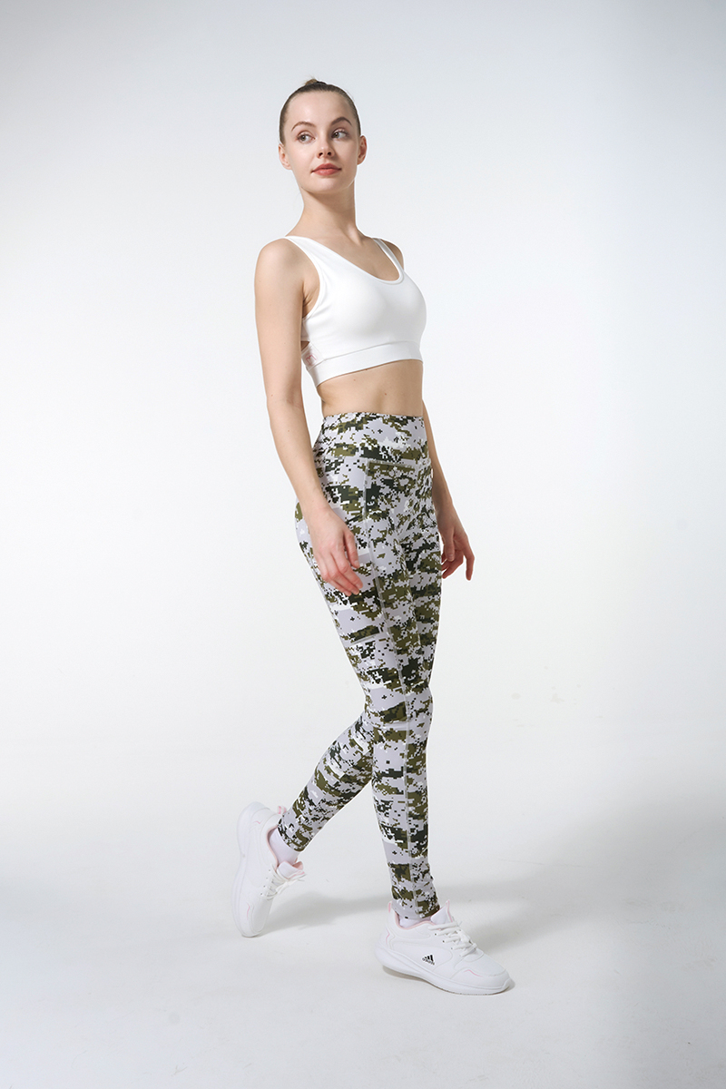 Light Support Bra And Sands Camouflage Legging With Side Pocket Sets